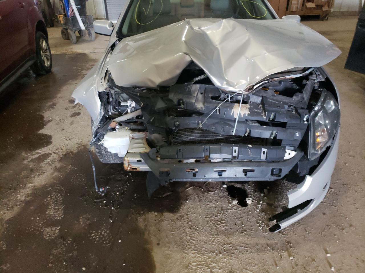 Photo 9 from auction – 2010 FORD FUSION with VIN 3FAHP0HA7AR236437