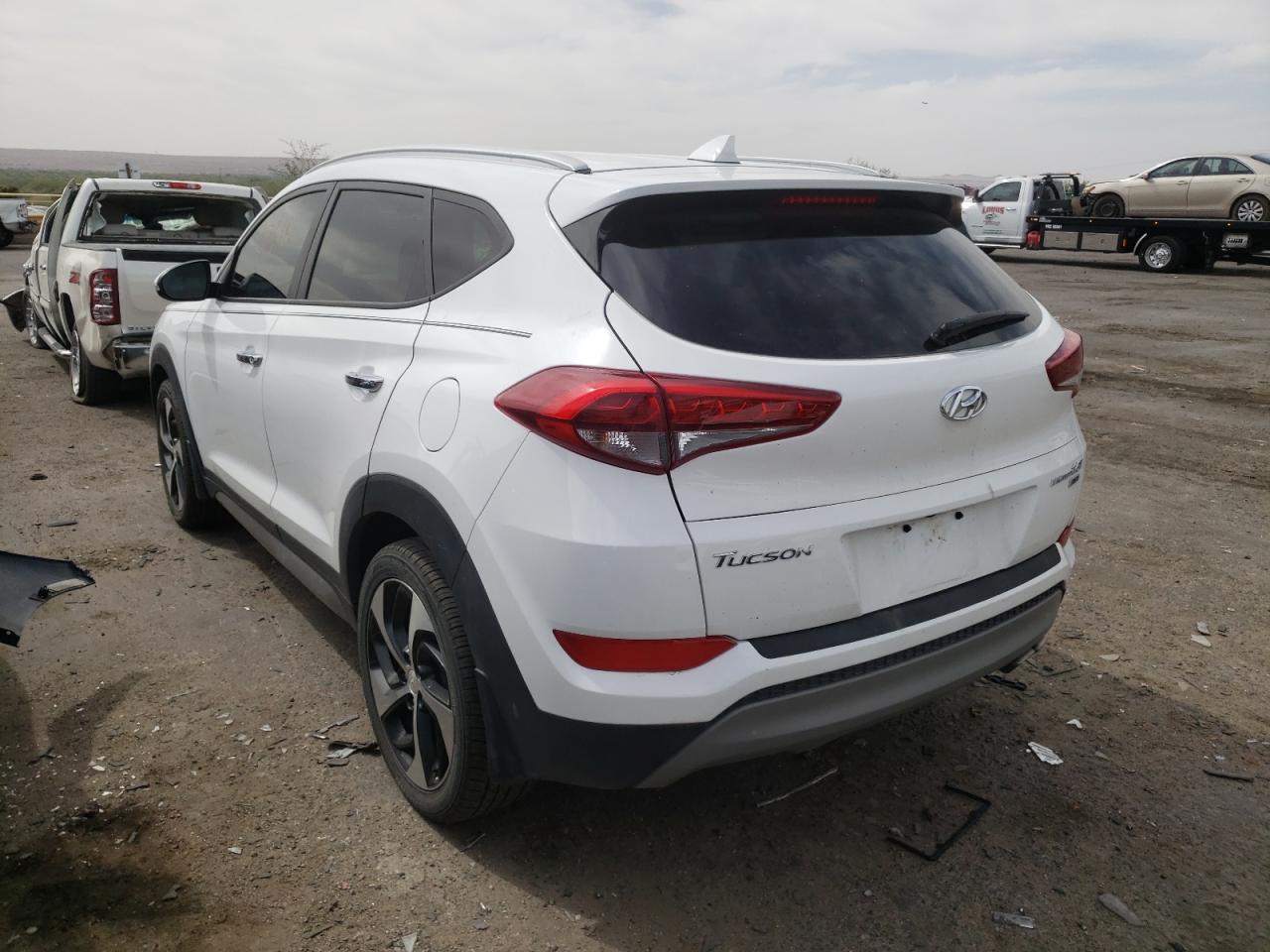 Photo 3 from auction – 2017 HYUNDAI TUCSON LIM with VIN KM8J3CA28HU297905