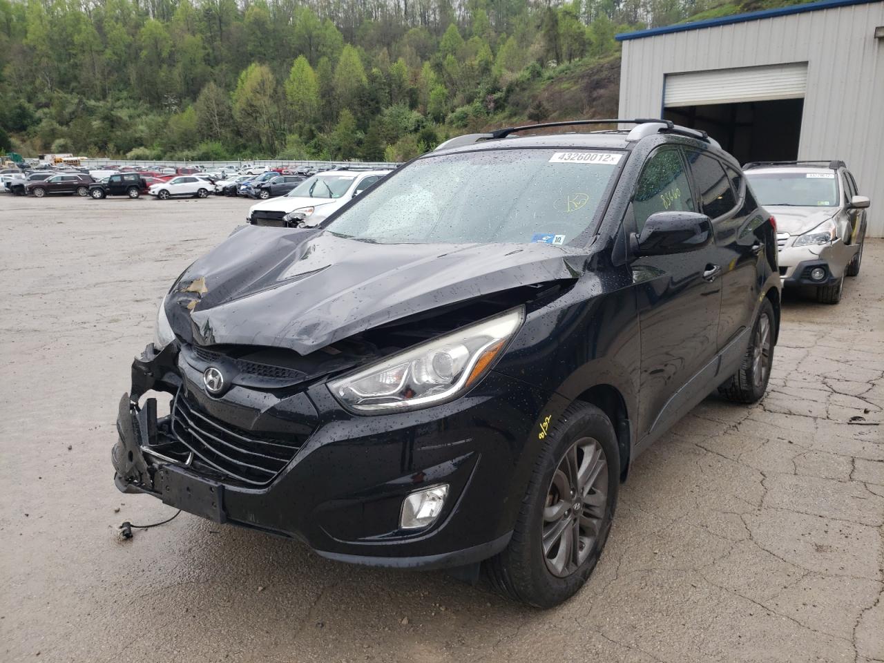 Photo 2 from auction – 2014 HYUNDAI TUCSON GLS with VIN KM8JUCAG2EU935165