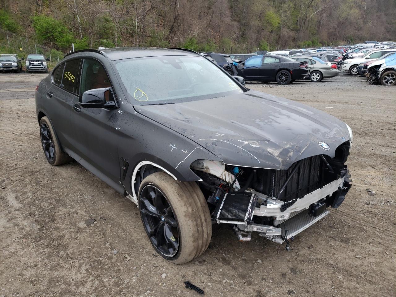 BMW X4 M COMPE 2020 with VIN 5YMUJ0C07L9B37215 - Photo from auction