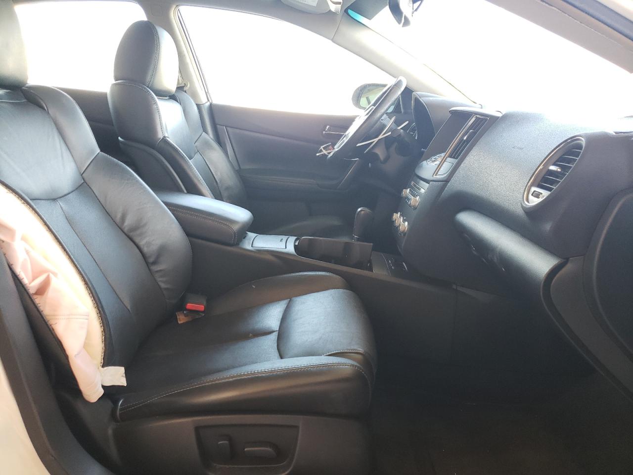 Photo 5 from auction – 2014 NISSAN MAXIMA S with VIN 1N4AA5AP8EC483470
