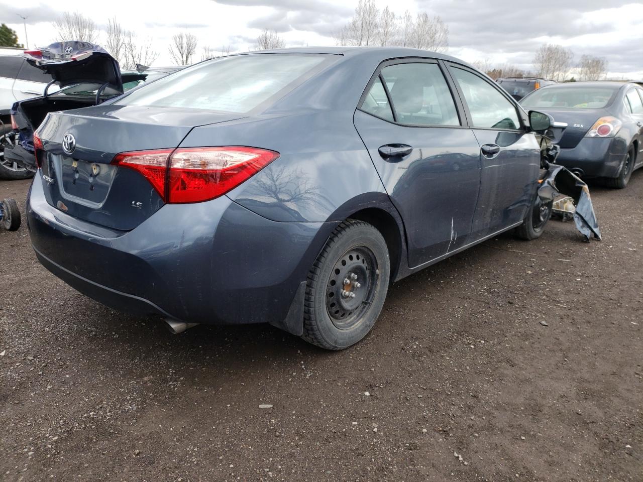 Photo 4 from auction – 2018 TOYOTA COROLLA L with VIN 2T1BURHE2JC111917