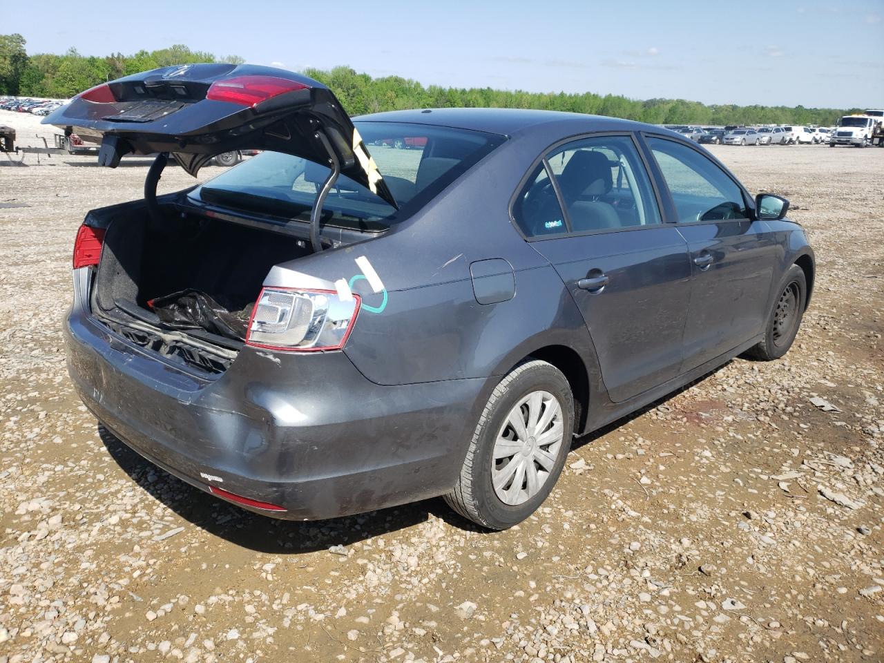 Photo 4 from auction – 2012 VOLKSWAGEN JETTA BASE with VIN 3VW2K7AJ6CM358074