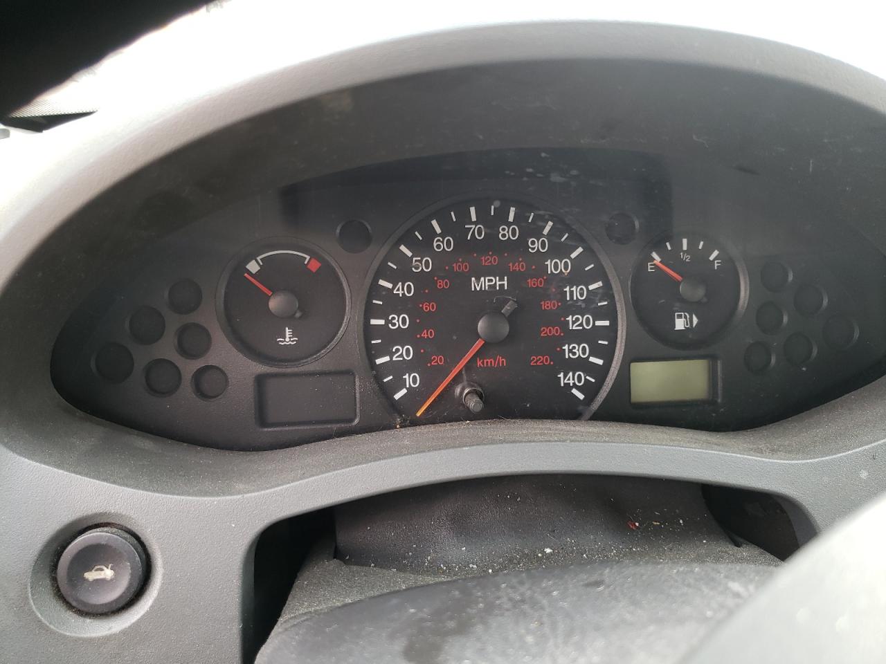 Photo 8 from auction – 2005 FORD FOCUS ZX4 with VIN 1FAFP34N55W129729