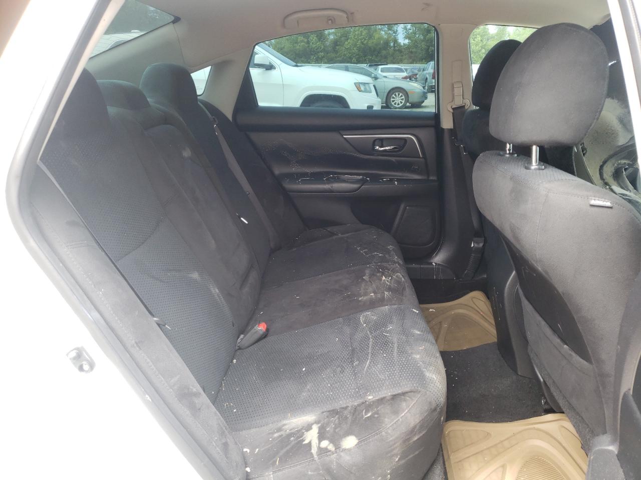 Photo 6 from auction – 2015 NISSAN ALTIMA 2.5 with VIN 1N4AL3AP6FC592994