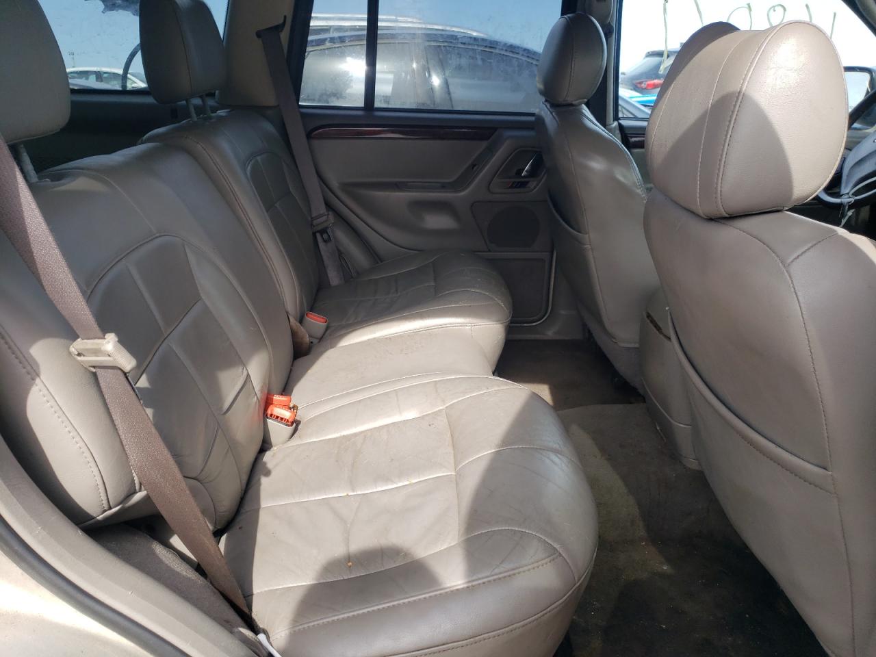 Photo 6 from auction – 2004 JEEP GRAND CHER with VIN 1J4GX58S44C184483