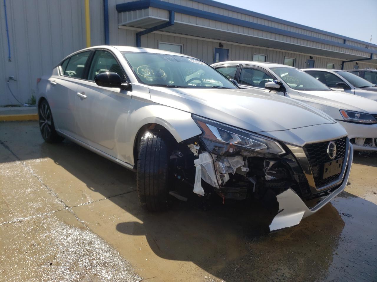Photo 1 from auction – 2019 NISSAN ALTIMA SR with VIN 1N4BL4CVXKC172672