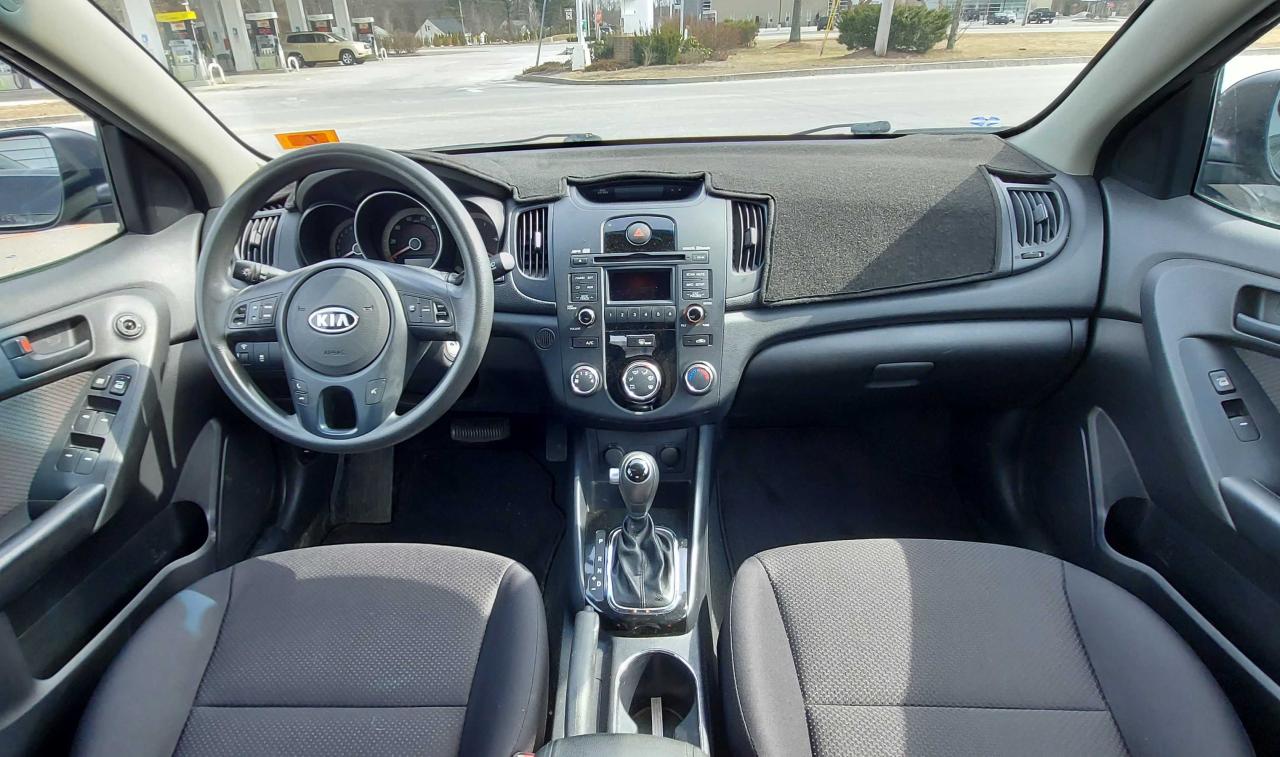 Foto 9 de la subasta – 2012 KIA FORTE EX con VIN KNAFU4A22C5525247