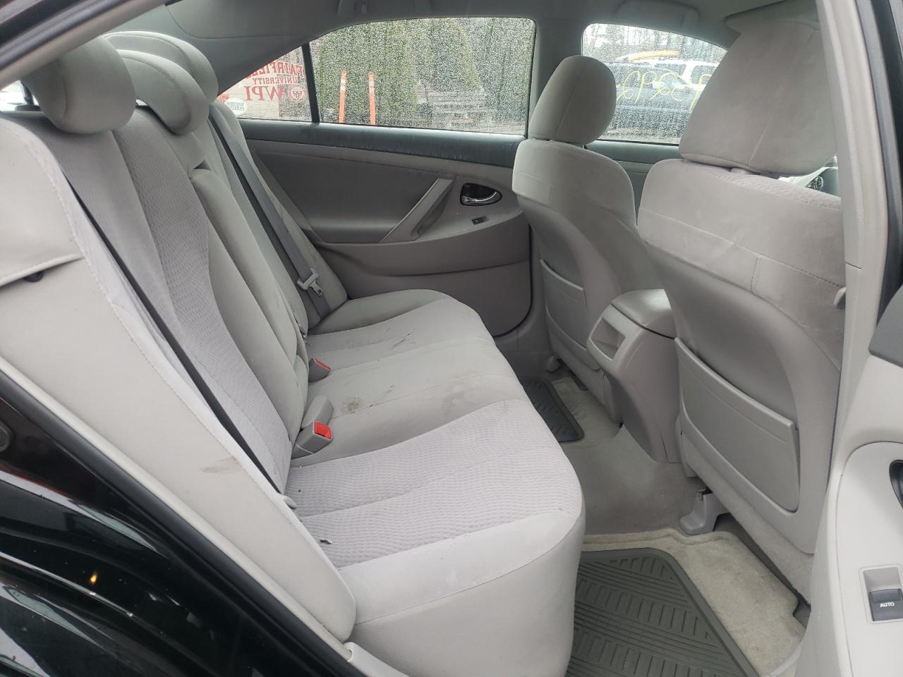Photo 6 from auction – 2010 TOYOTA CAMRY BASE with VIN 4T4BF3EK9AR022982