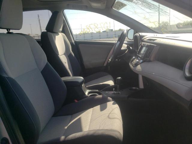 Photo 5 from auction – 2015 TOYOTA RAV4 XLE with VIN 2T3RFREV2FW332623