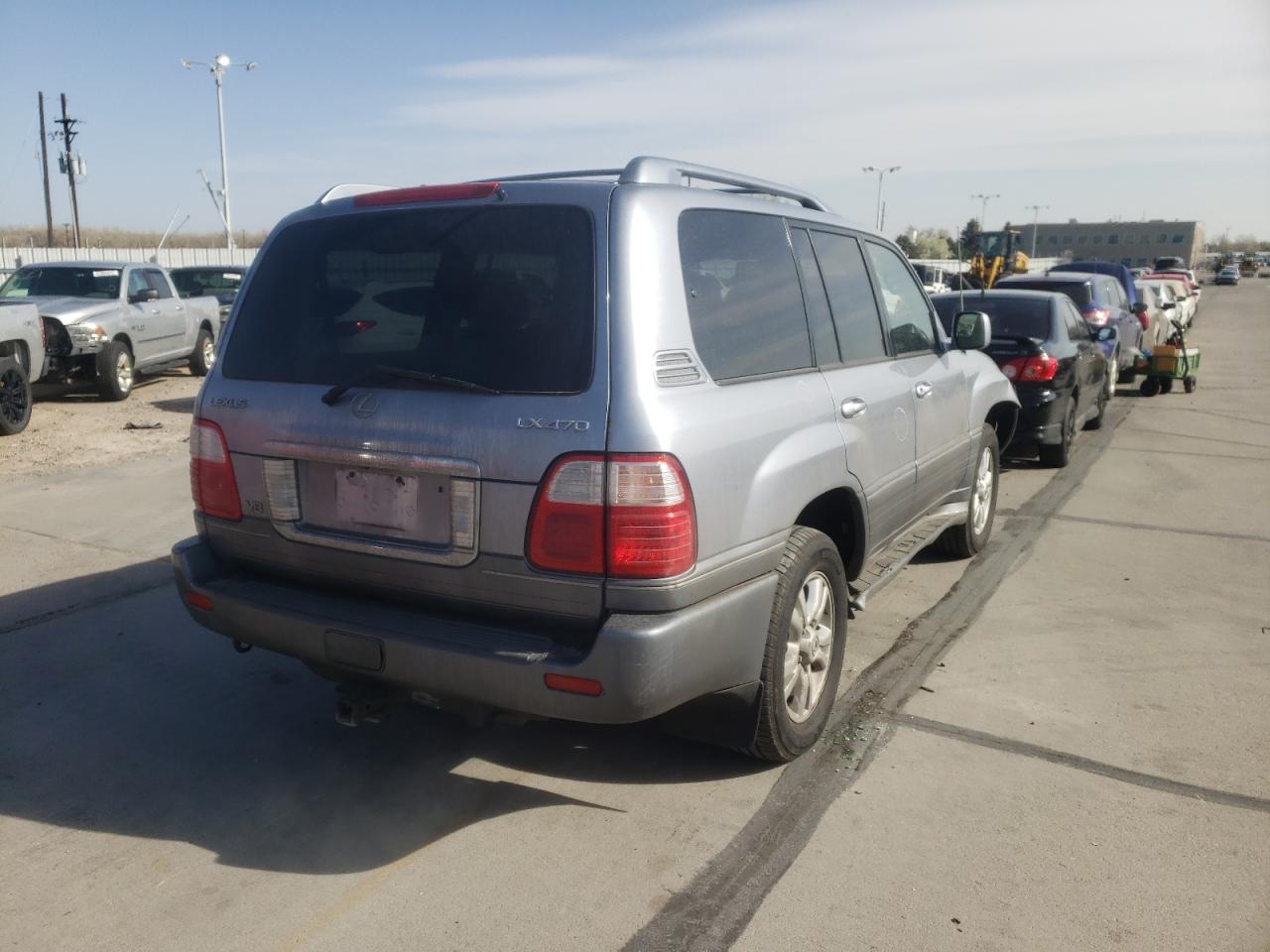Photo 4 from auction – 2005 LEXUS LX 470 with VIN JTJHT00WX54001328