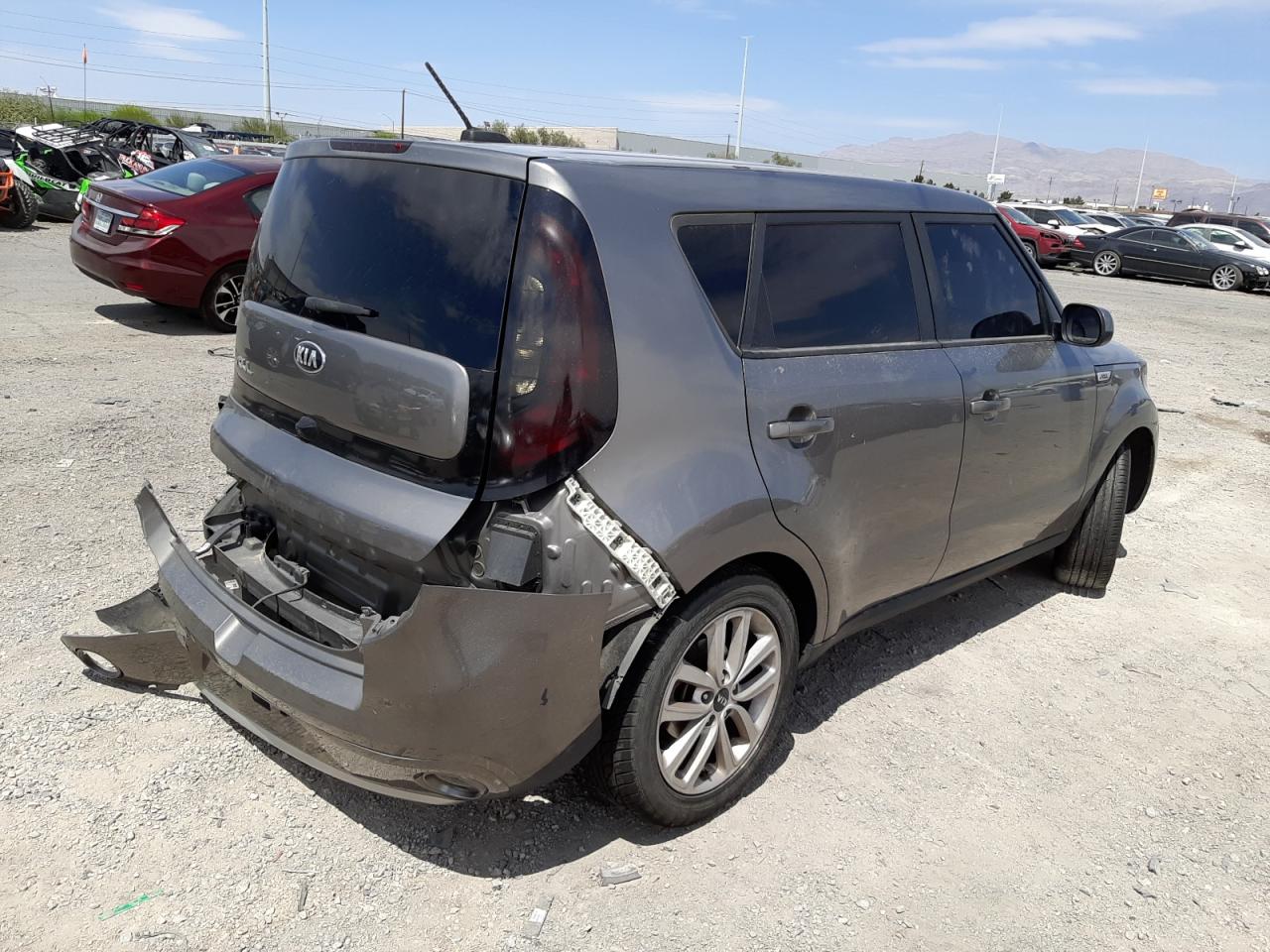 Photo 4 from auction – 2018 KIA SOUL + with VIN KNDJP3A56J7537475