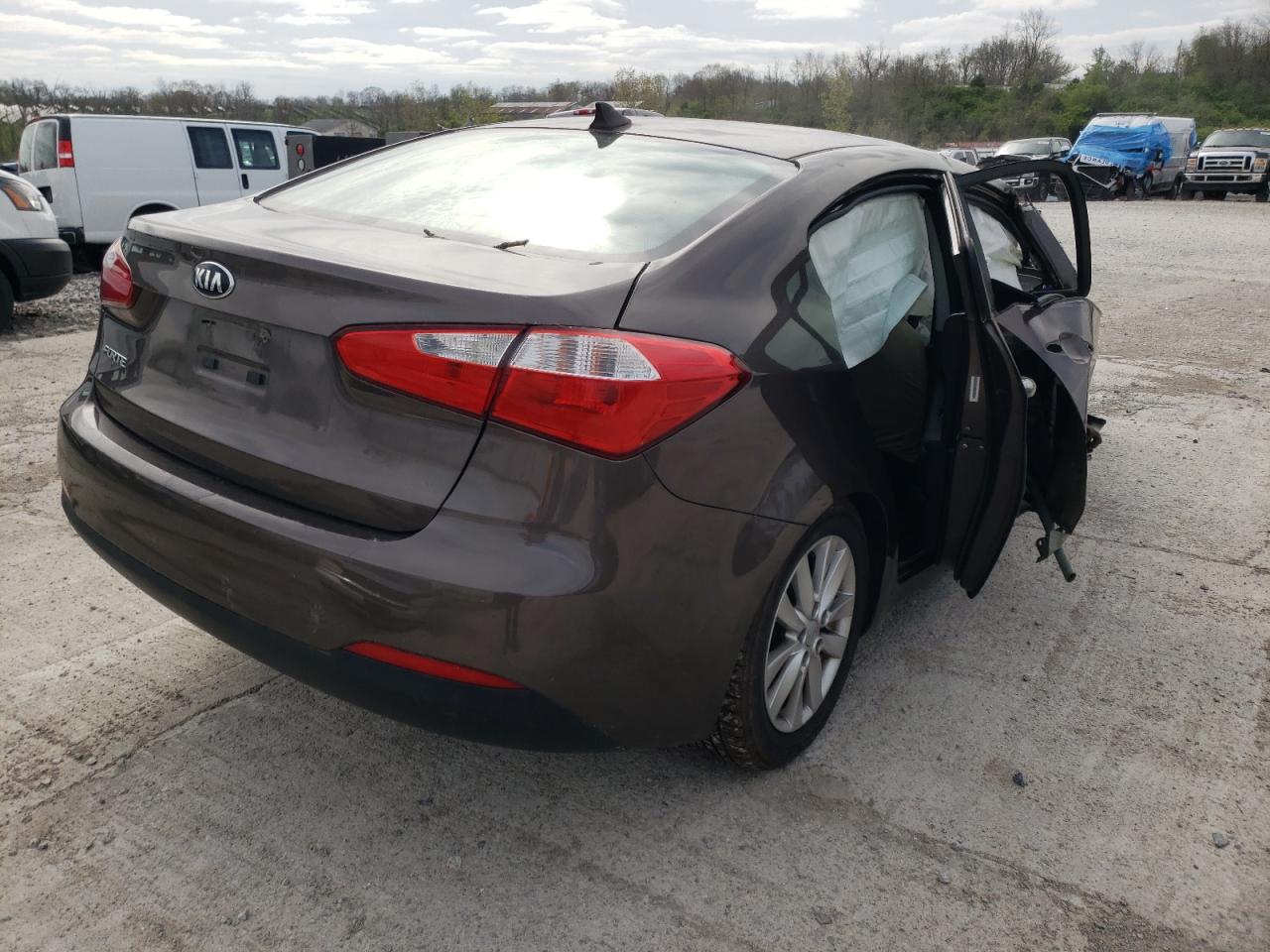 Photo 4 from auction – 2014 KIA FORTE LX with VIN KNAFX4A60E5207737