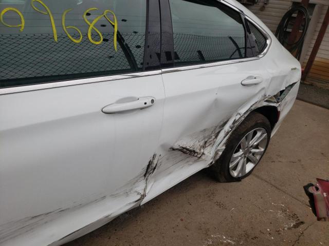 Photo 9 from auction – 2015 CHRYSLER 200 LIMITE with VIN 1C3CCCAB4FN659706