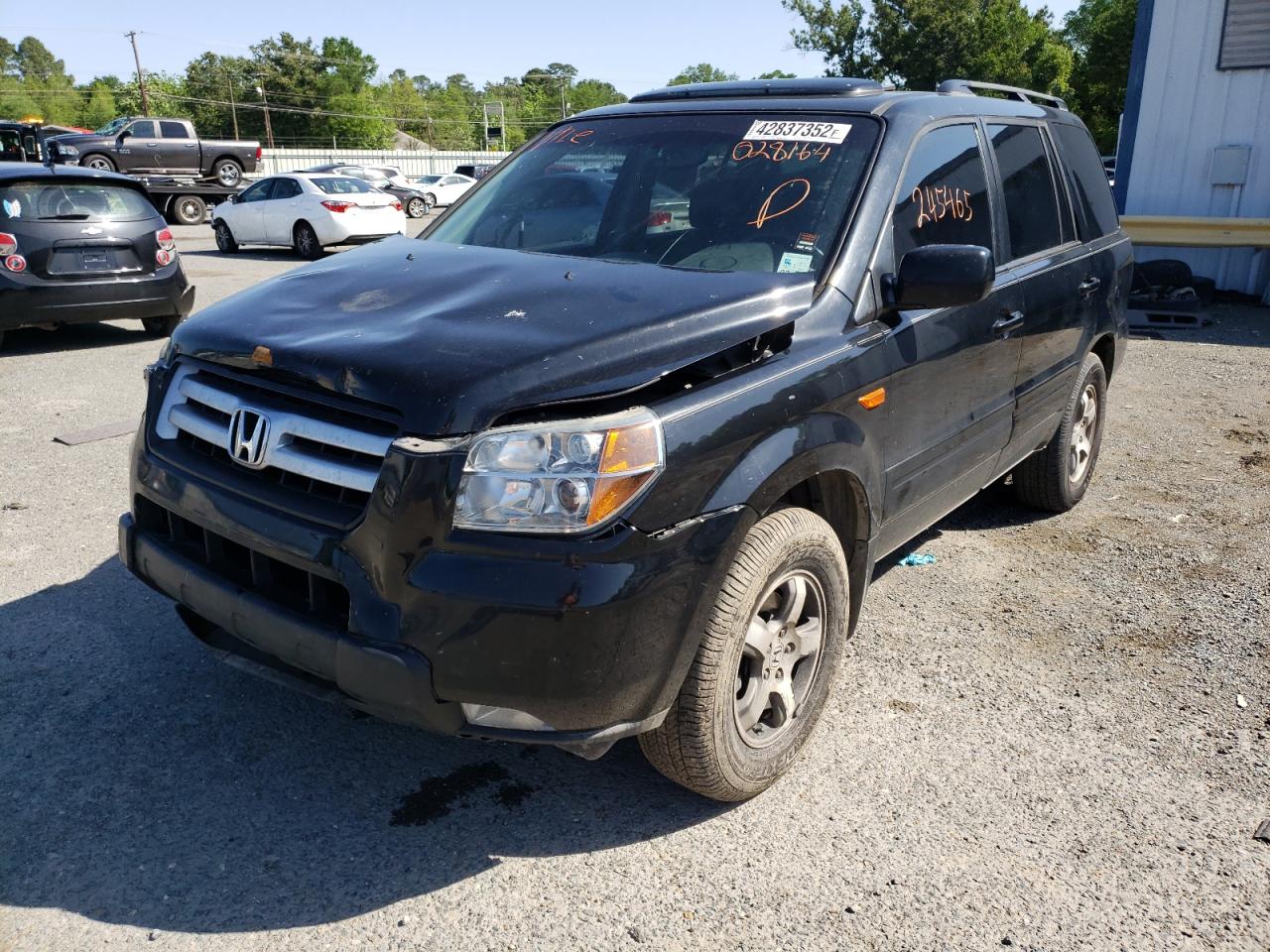 Photo 2 from auction – 2007 HONDA PILOT EXL with VIN 5FNYF28527B028164