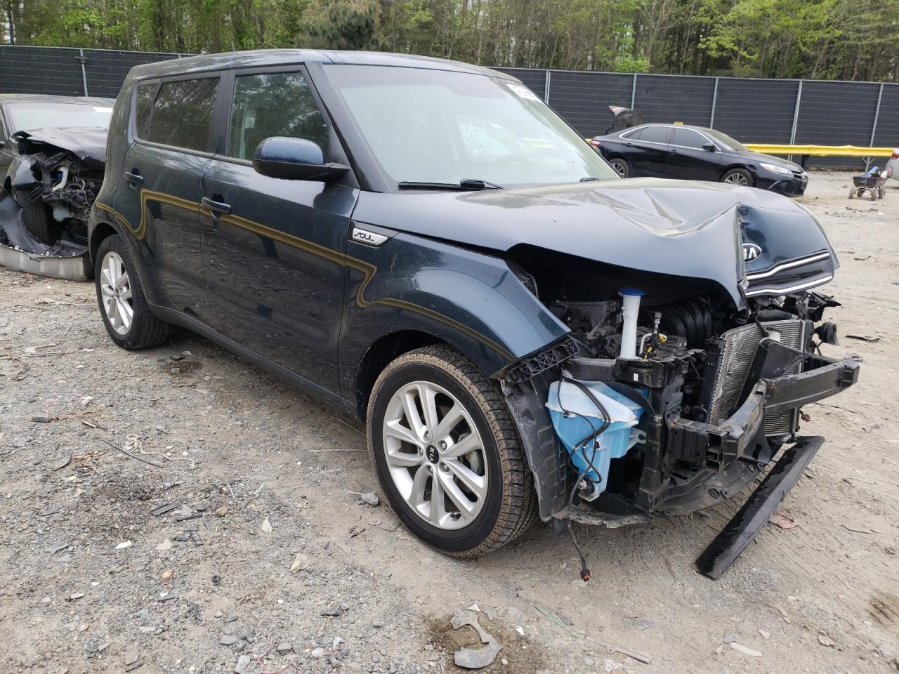 KIA SOUL + 2017 with VIN KNDJP3A53H7429955 - Photo from auction