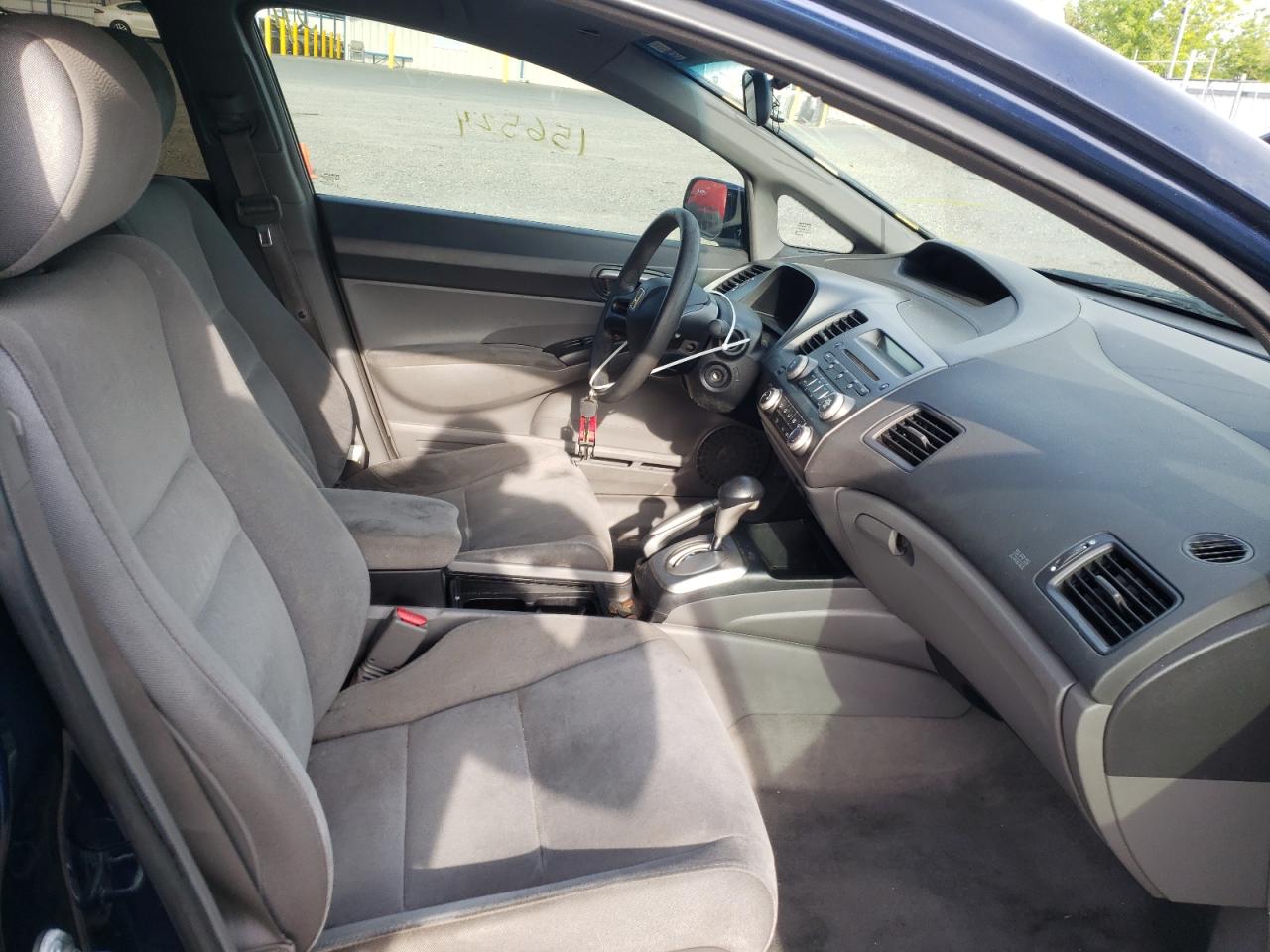 Photo 5 from auction – 2008 HONDA CIVIC LX with VIN 1HGFA16508L072196