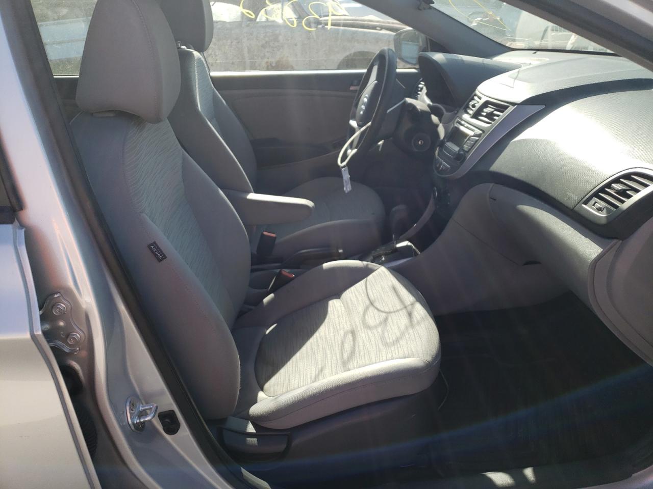 Photo 5 from auction – 2017 HYUNDAI ACCENT SE with VIN KMHCT4AE2HU249499