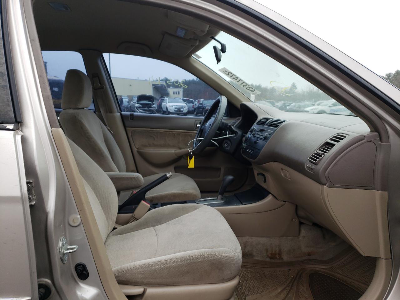 Photo 5 from auction – 2002 HONDA CIVIC LX with VIN 1HGES16502L033740