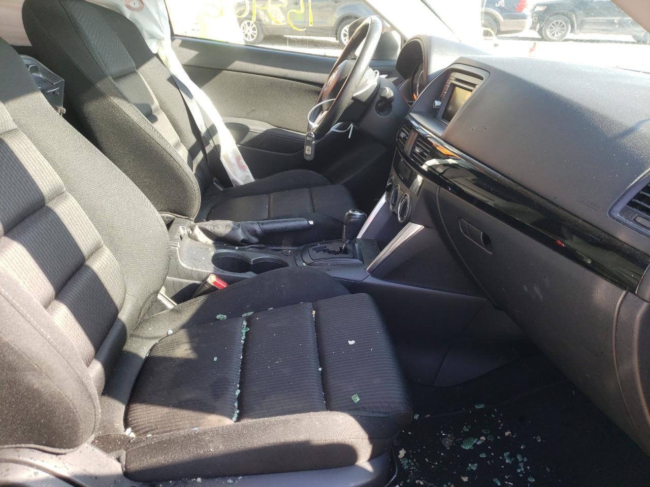 Photo 5 from auction – 2014 MAZDA CX-5 TOURI with VIN JM3KE2CY3E0369439