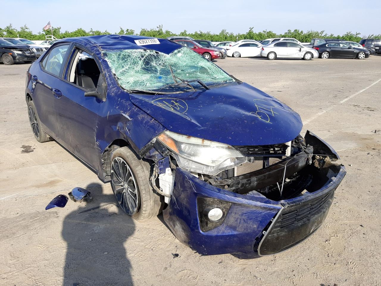 TOYOTA COROLLA L 2015 with VIN 5YFBURHE5FP340597 - Photo from auction