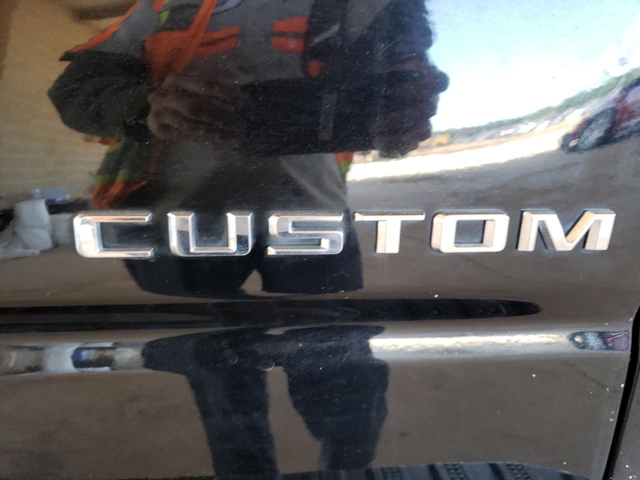 Photo 9 from auction – 2019 CHEVROLET SILVERADO with VIN 3GCUYBEF4KG700394
