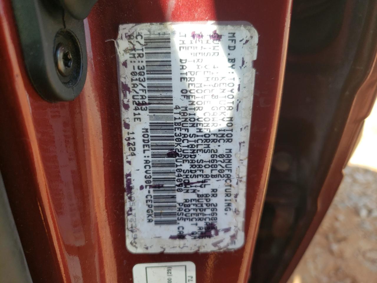 Photo 10 from auction – 2002 TOYOTA CAMRY LE with VIN 4T1BE30K22U104090