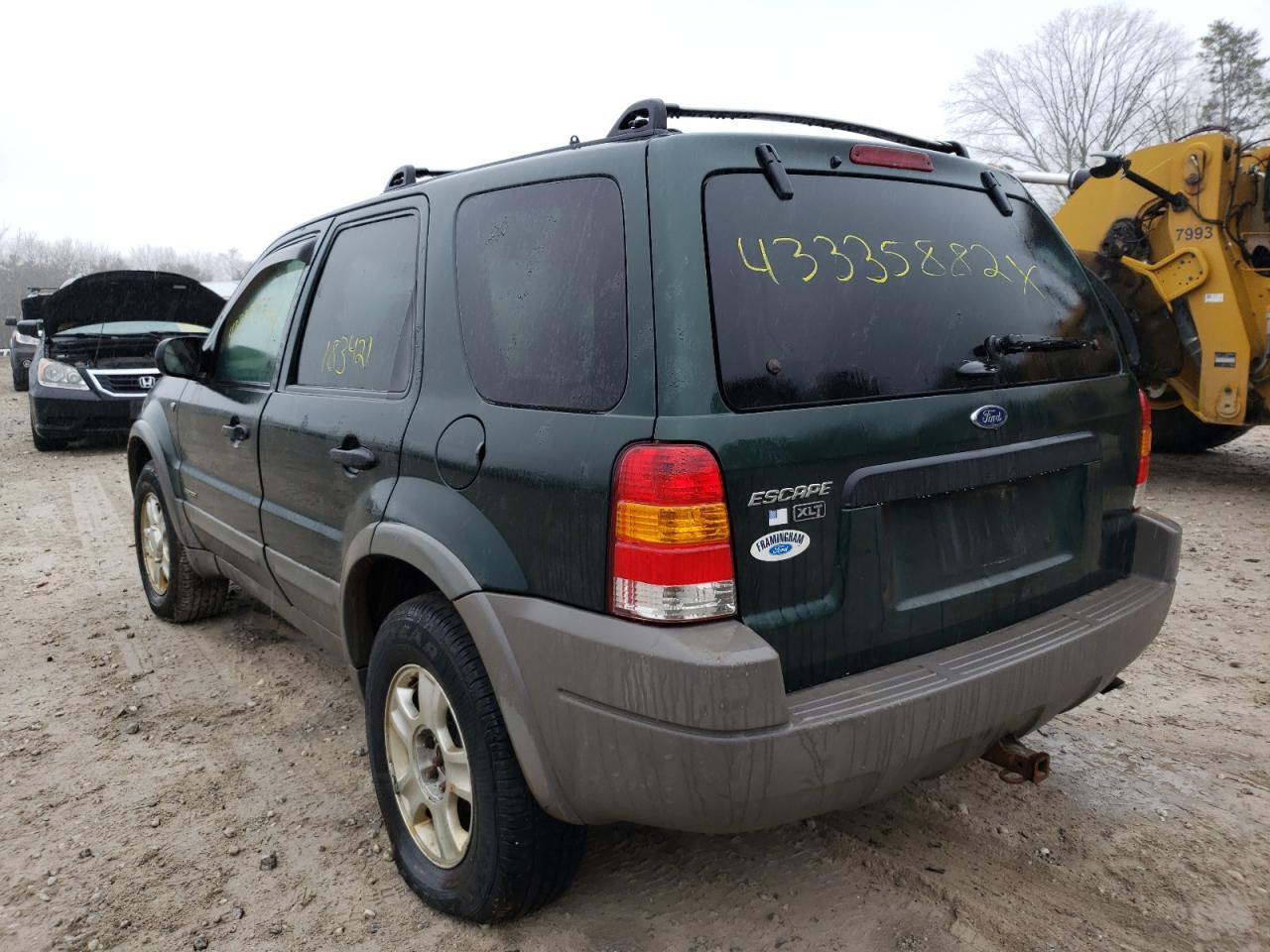 Photo 3 from auction – 2001 FORD ESCAPE XLT with VIN 1FMYU041X1KB82091