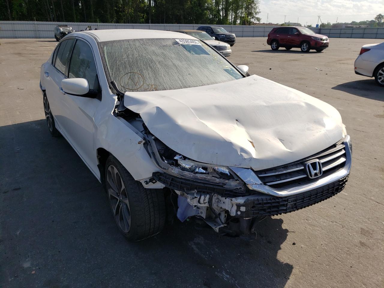 HONDA ACCORD 2015 with VIN 1HGCR2F57FA102241 - Photo from auction
