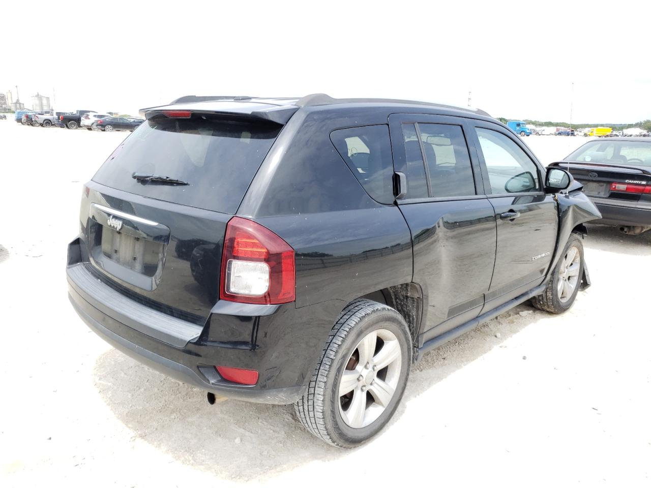 Photo 4 from auction – 2016 JEEP COMPASS SP with VIN 1C4NJCBA9GD687797