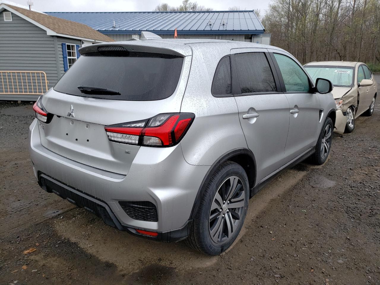Photo 4 from auction – 2020 MITSUBISHI OUTLANDER with VIN JA4AP4AU4LU006464