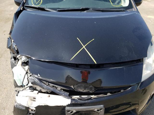 Photo 7 from auction – 2011 TOYOTA PRIUS with VIN JTDKN3DU3B5342976
