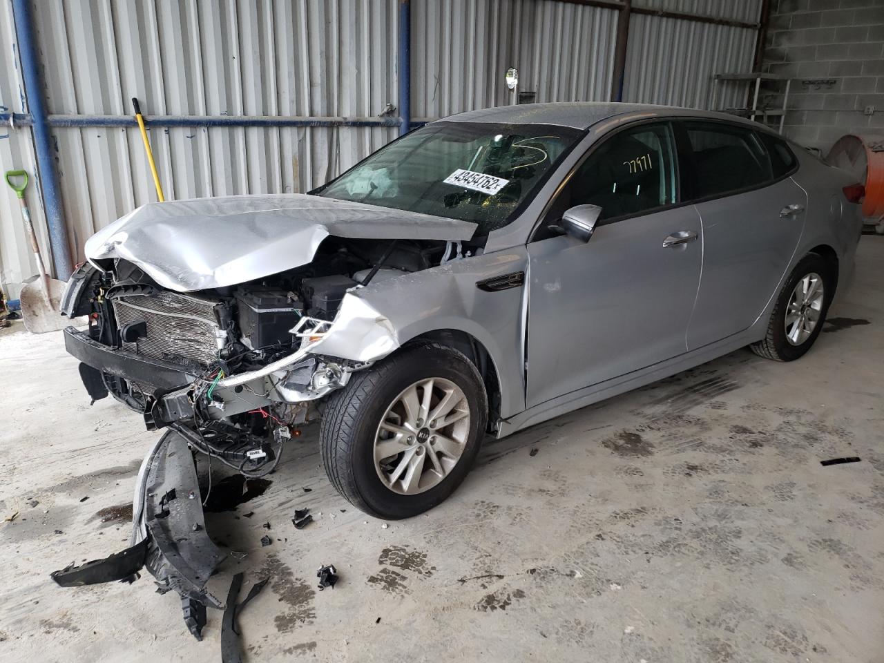 Photo 2 from auction – 2016 KIA OPTIMA LX with VIN 5XXGT4L38GG019472