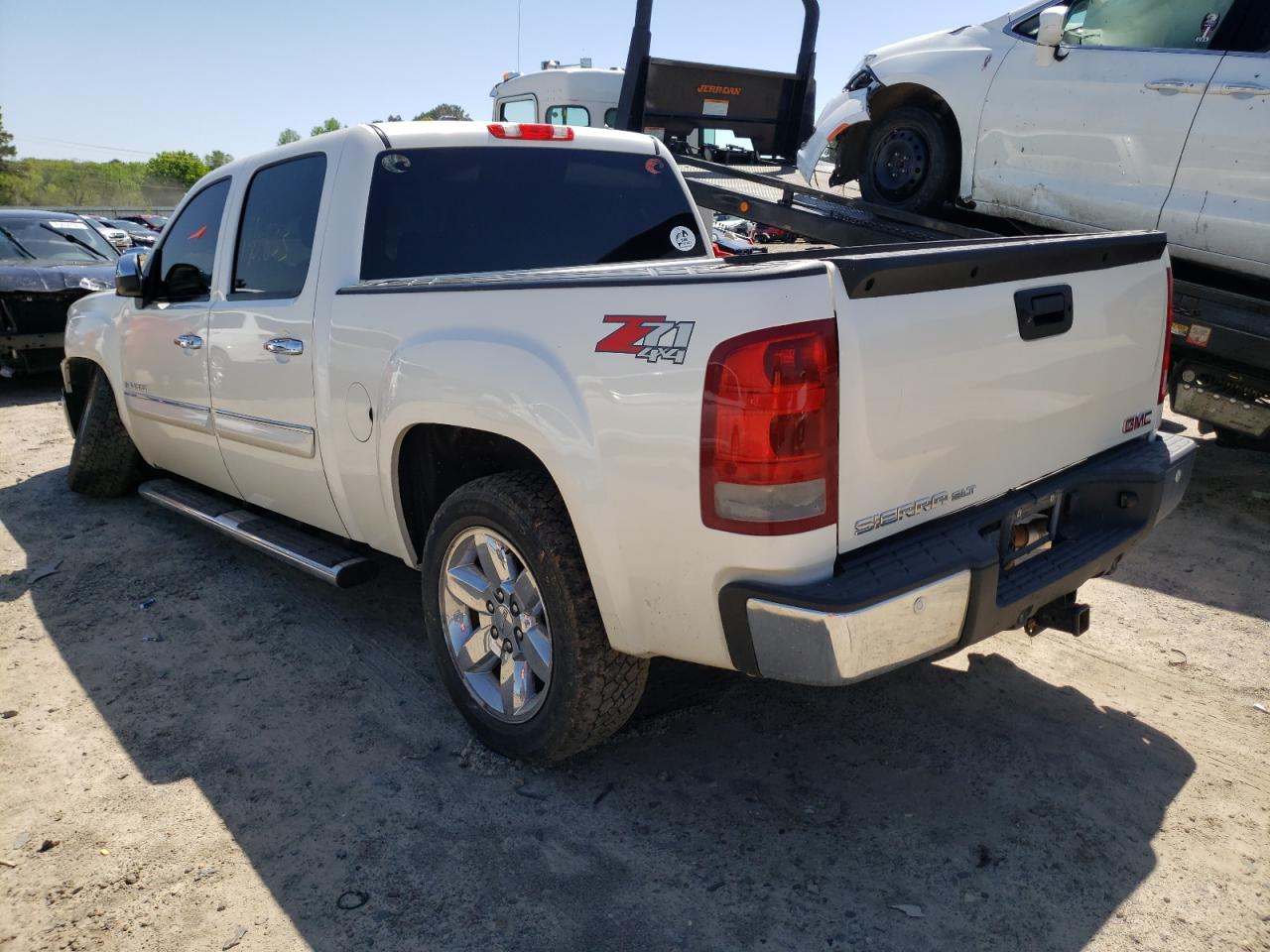 Photo 3 from auction – 2012 GMC SIERRA K15 with VIN 3GTP2WE71CG273272
