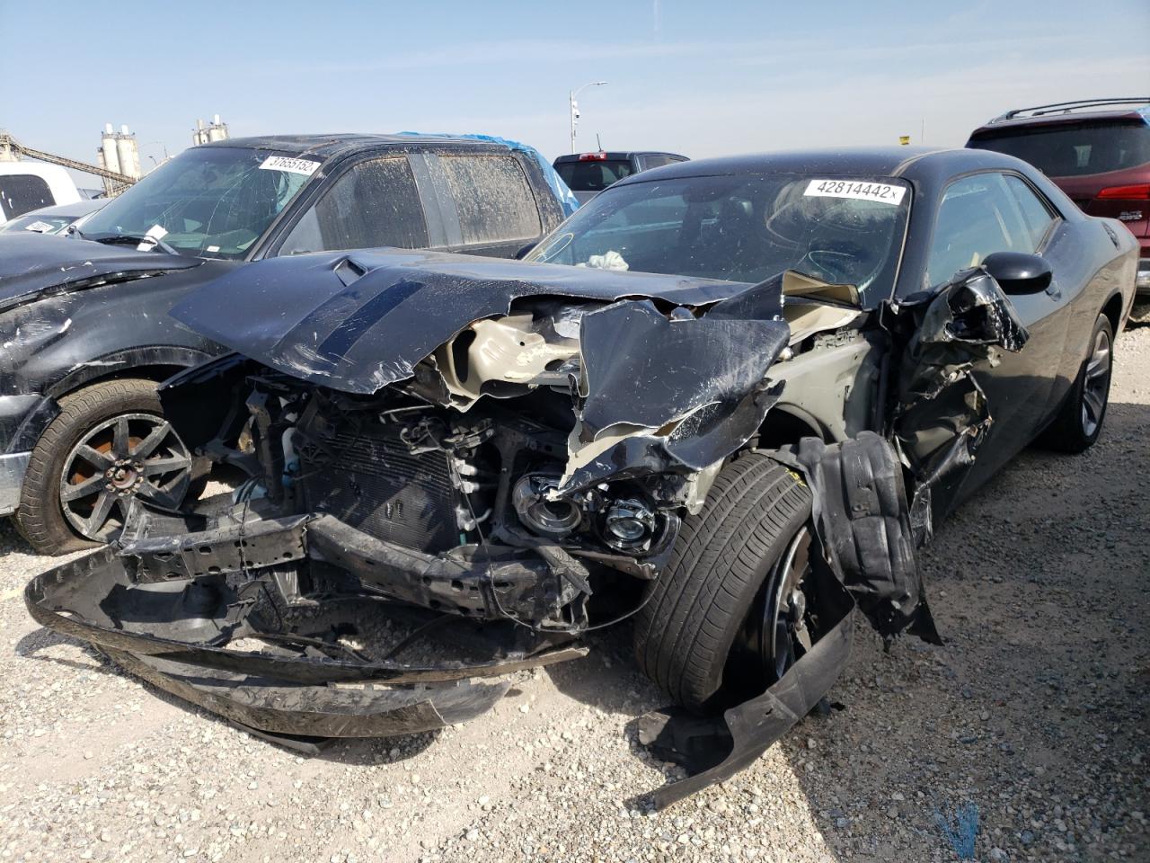 Photo 2 from auction – 2015 DODGE CHALLENGER with VIN 2C3CDZAG1FH823448