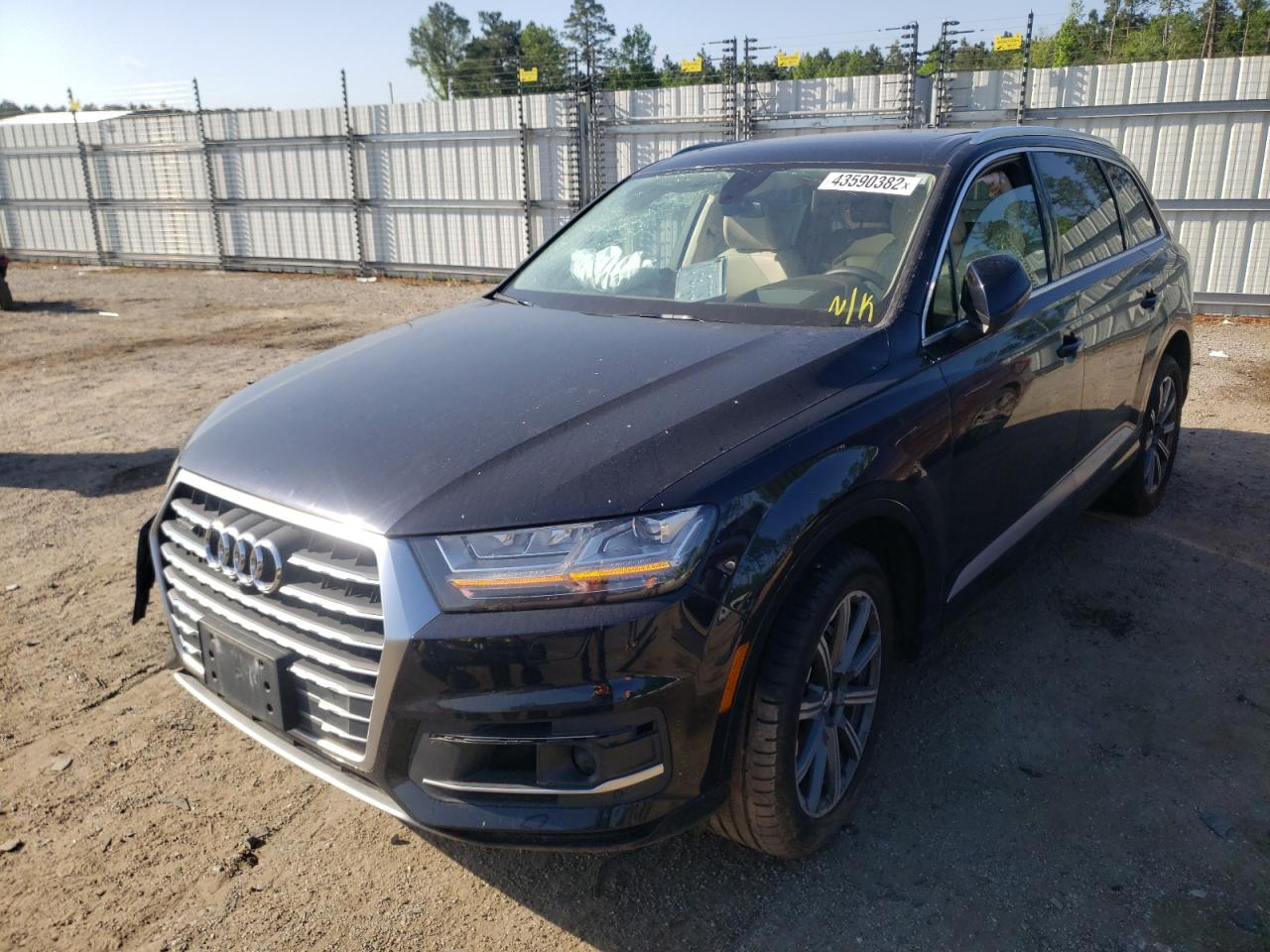 Photo 2 from auction – 2018 AUDI Q7 PRESTIG with VIN WA1VAAF79JD003691