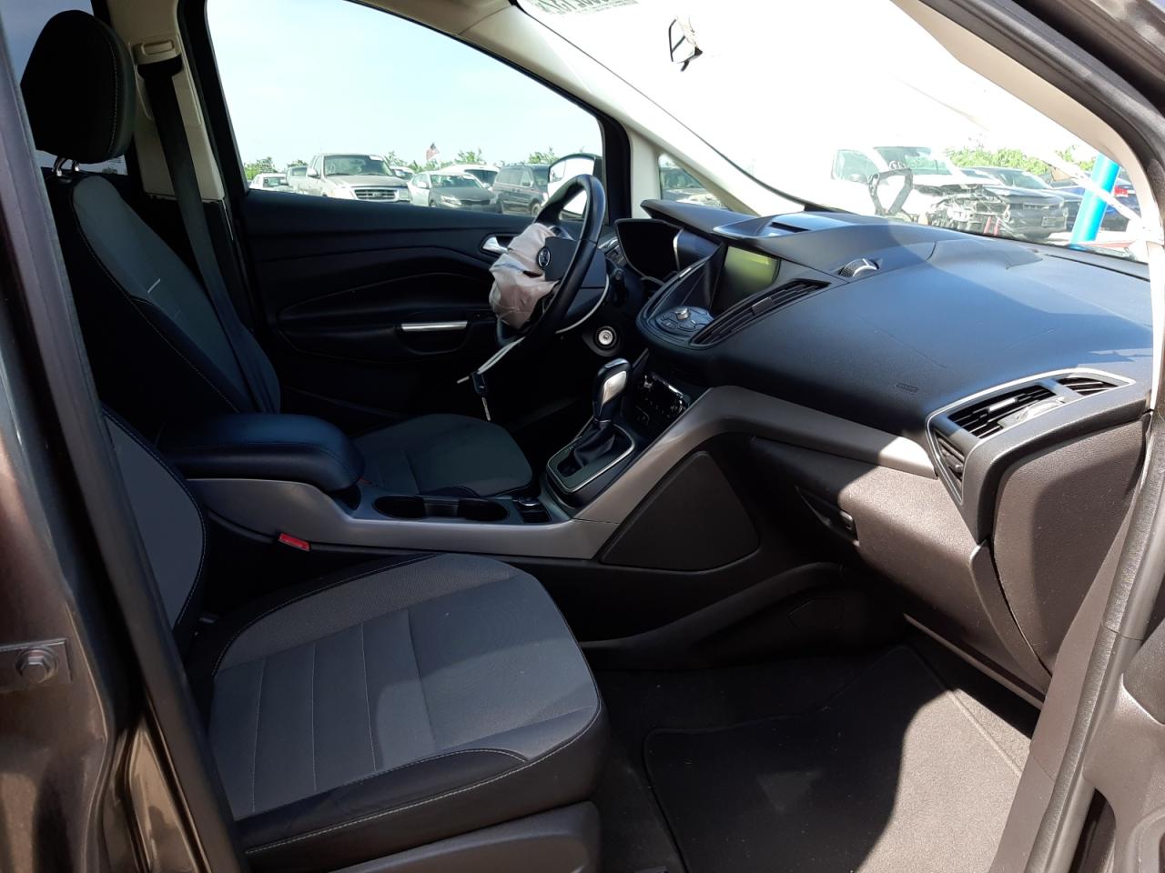 Photo 5 from auction – 2013 FORD C-MAX SE with VIN 1FADP5AU5DL518594