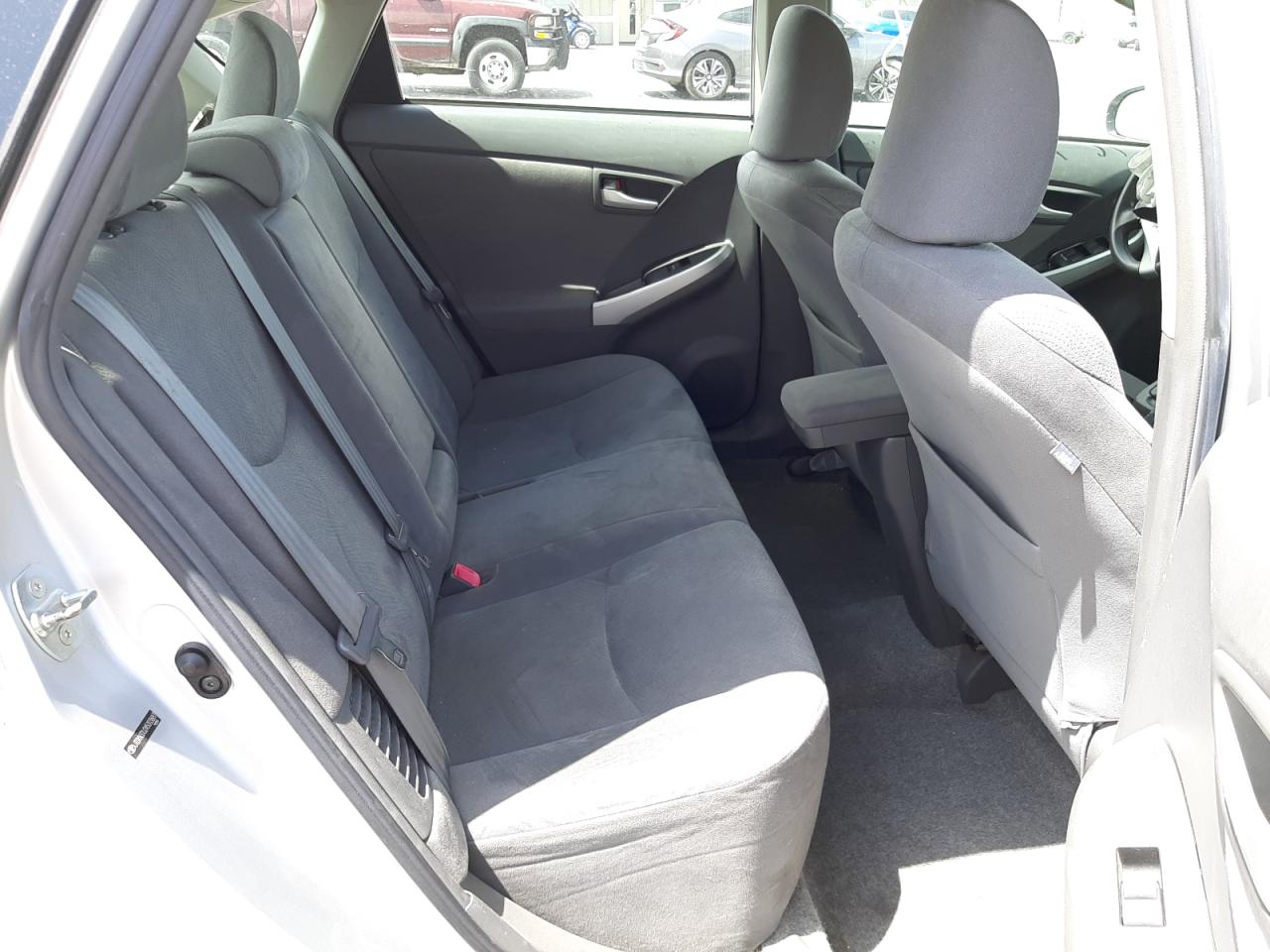 Photo 6 from auction – 2010 TOYOTA PRIUS with VIN JTDKN3DU2A5003687