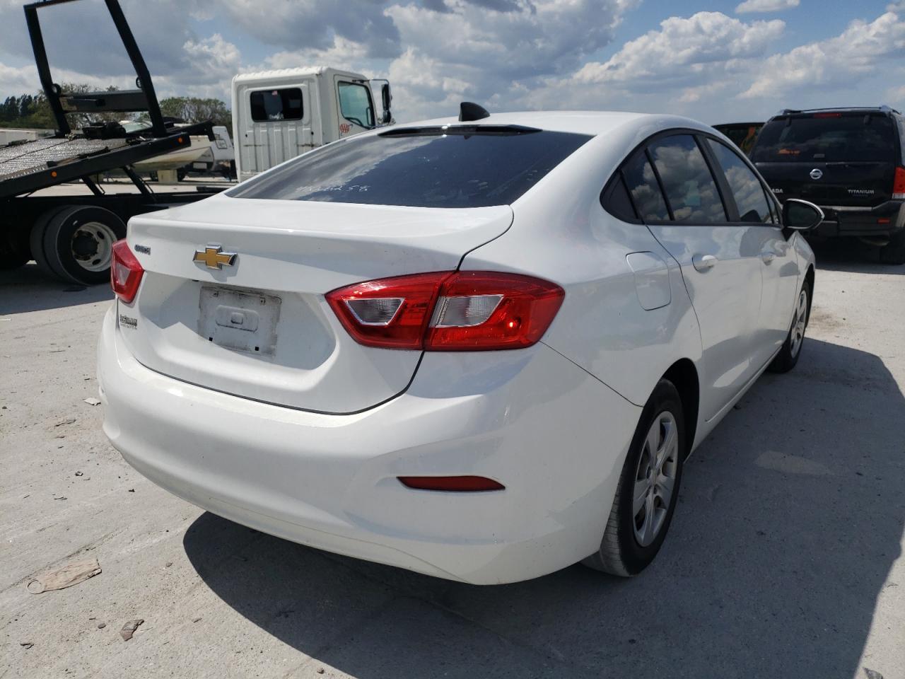 Photo 4 from auction – 2016 CHEVROLET CRUZE LS with VIN 1G1BC5SMXG7296152
