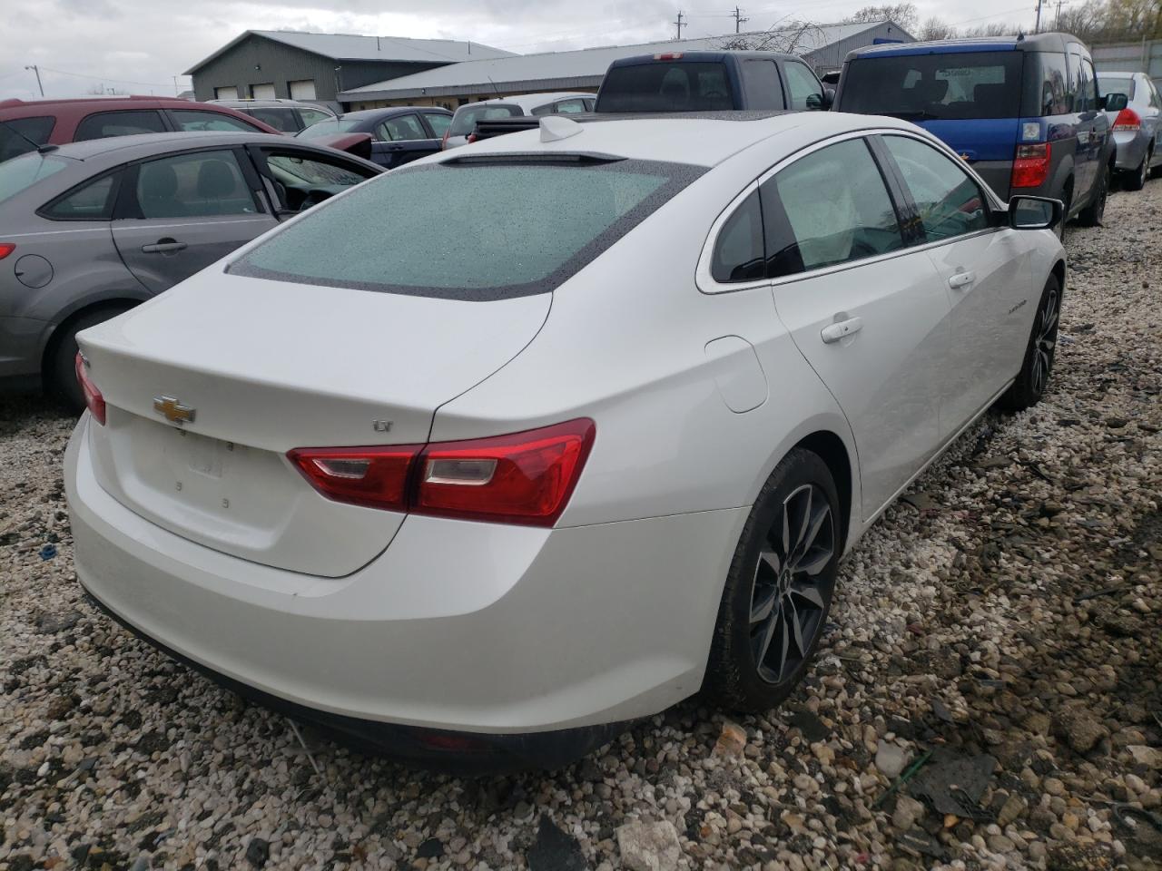 Photo 4 from auction – 2018 CHEVROLET MALIBU LT with VIN 1G1ZD5ST2JF215869