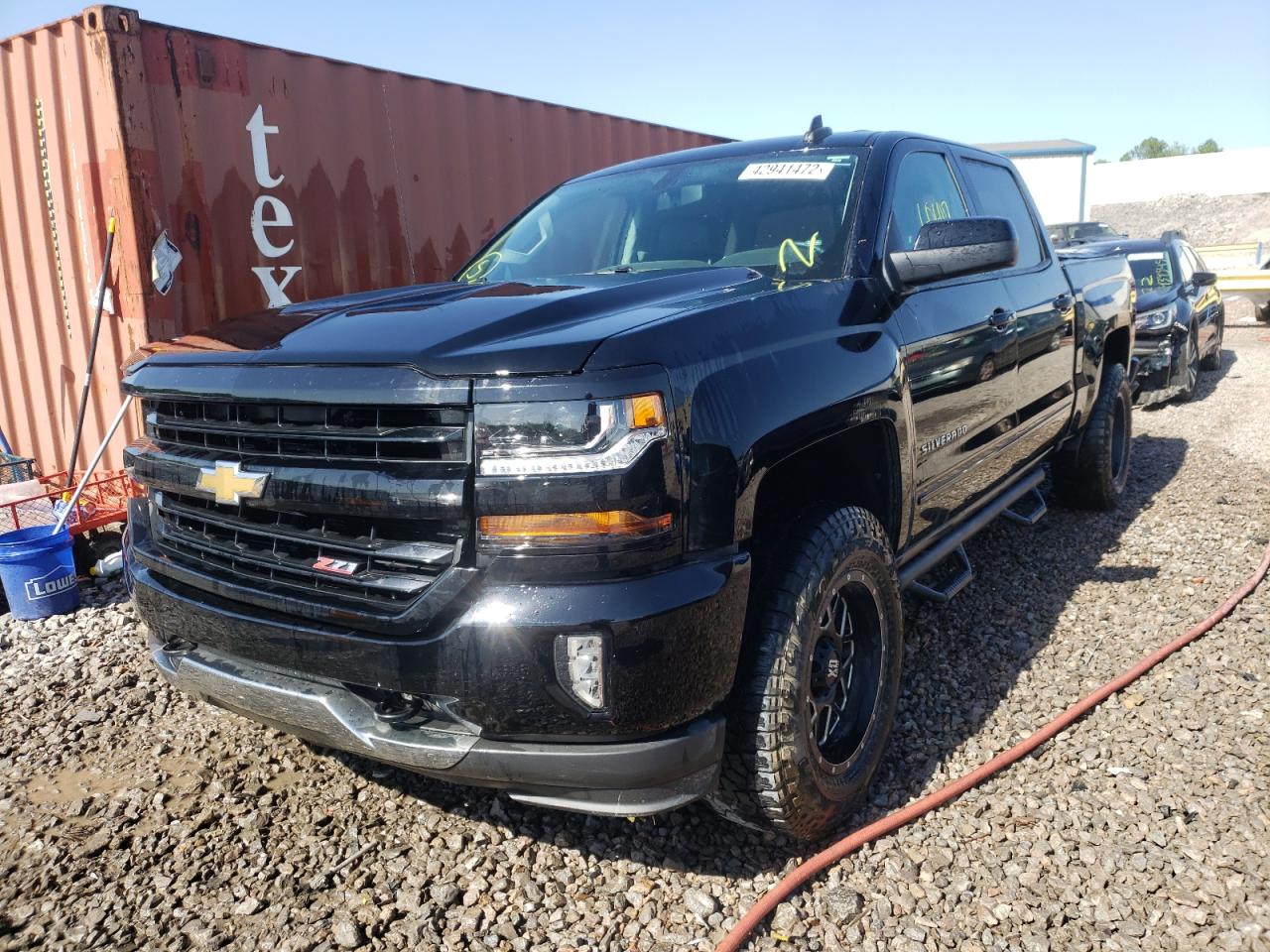 Photo 2 from auction – 2018 CHEVROLET SILVERADO with VIN 3GCUKREC8JG445991