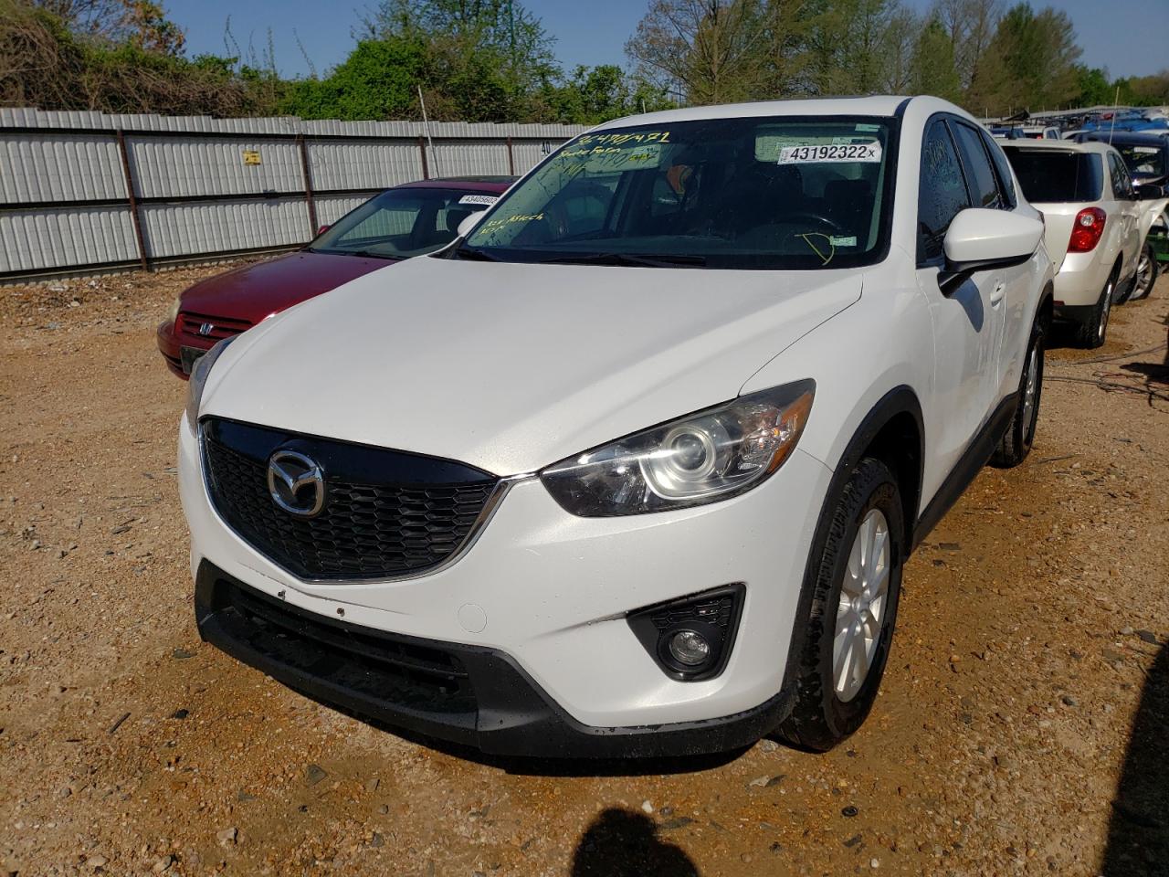 Photo 2 from auction – 2014 MAZDA CX-5 TOURI with VIN JM3KE4CY1E0329176