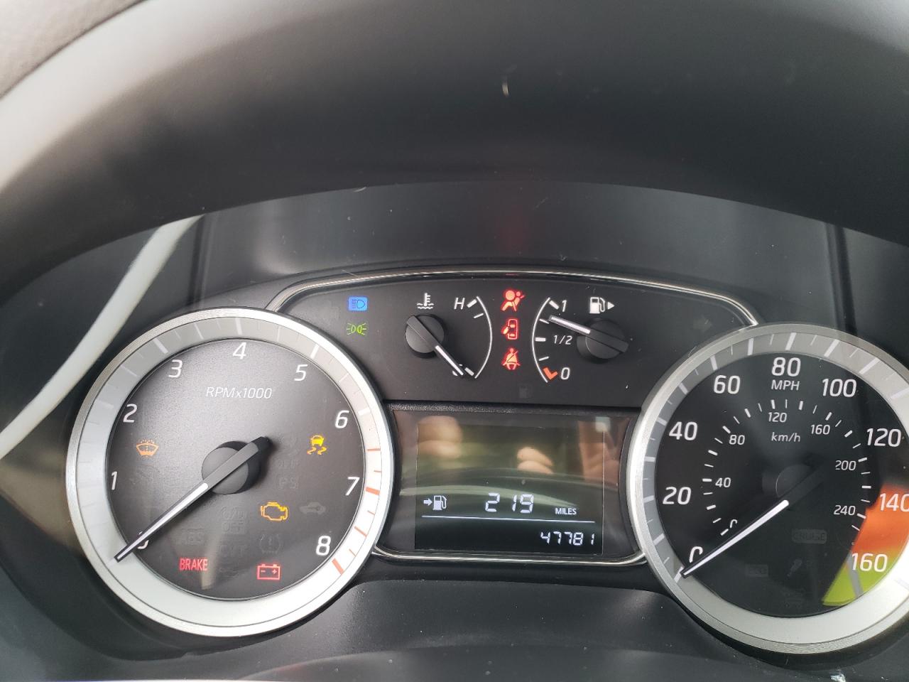 Photo 8 from auction – 2014 NISSAN SENTRA S with VIN 3N1AB7AP3EY332310