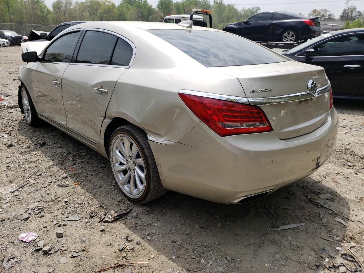 Photo 3 from auction – 2015 BUICK LACROSSE with VIN 1G4GB5G33FF216853