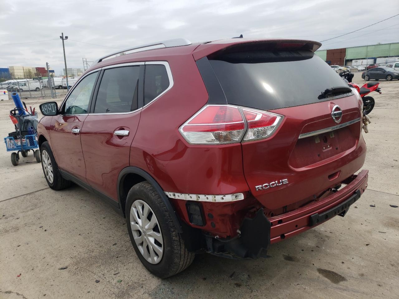 Photo 3 from auction – 2016 NISSAN ROGUE S with VIN KNMAT2MT7GP606411