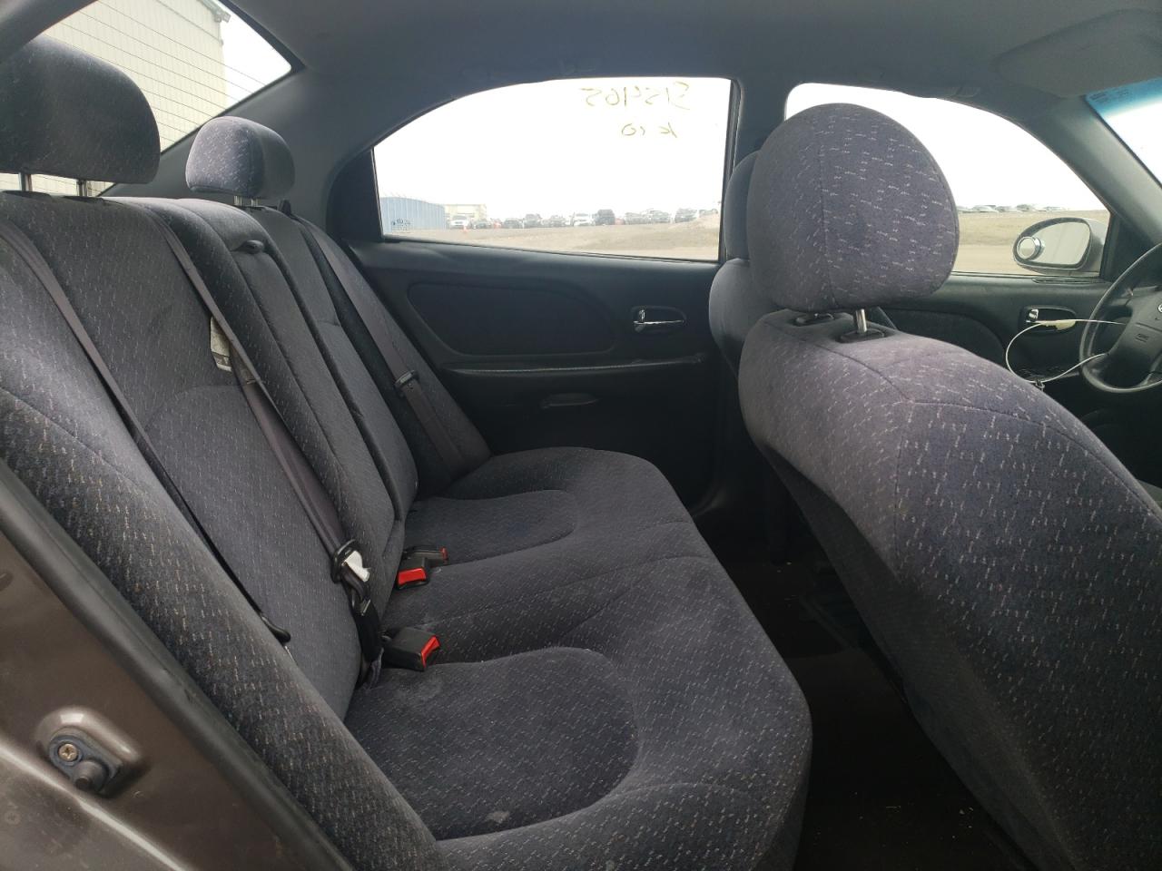 Photo 6 from auction – 2002 HYUNDAI SONATA GL with VIN KMHWF25H82A708038