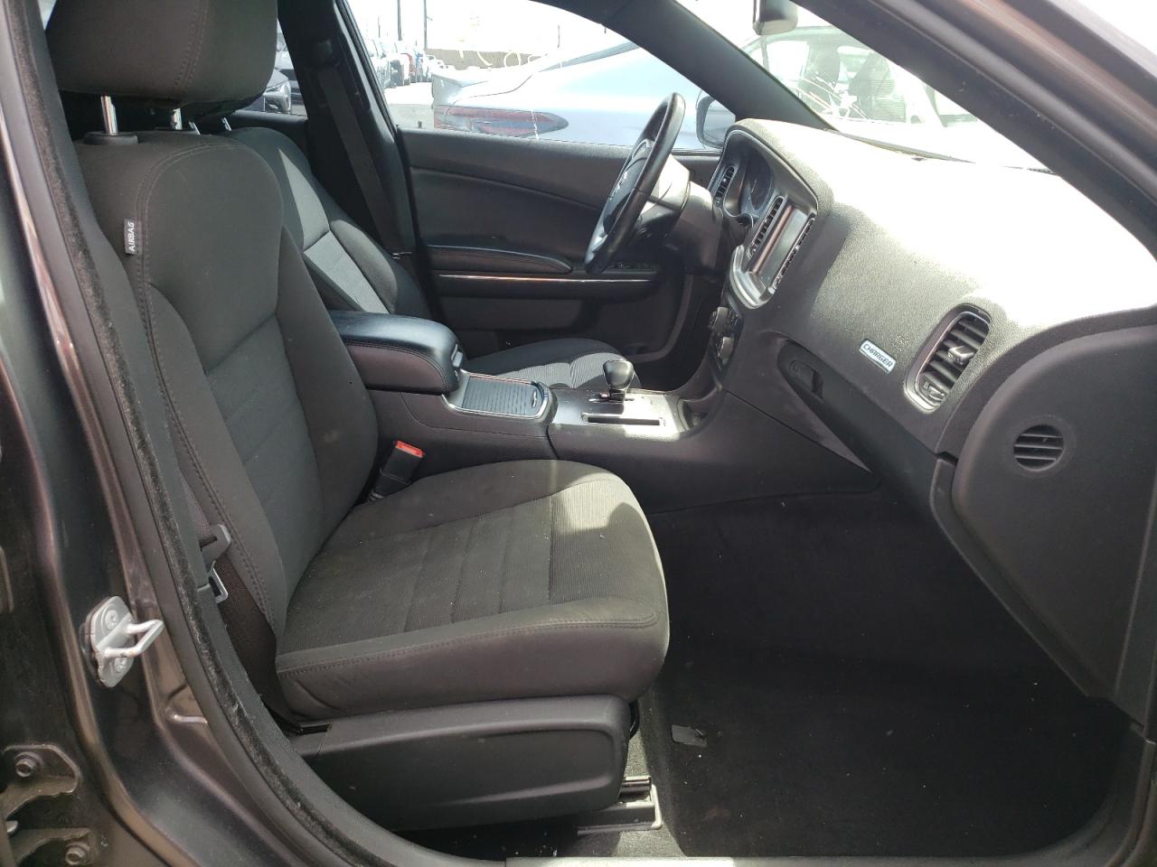 Photo 5 from auction – 2014 DODGE CHARGER SX with VIN 2C3CDXHG1EH239236