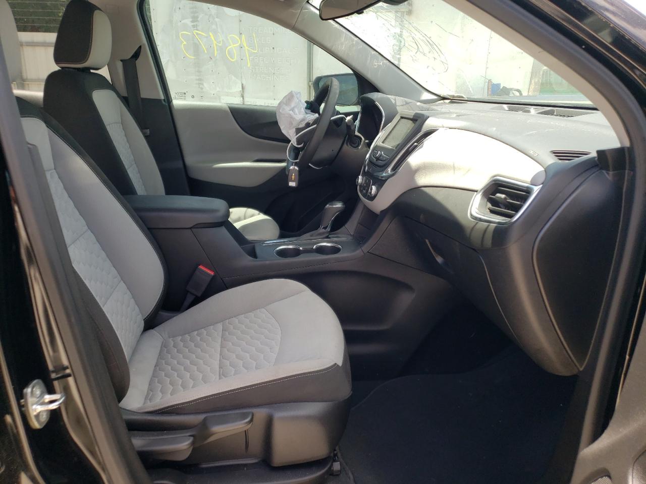 Photo 5 from auction – 2019 CHEVROLET EQUINOX LS with VIN 2GNAXHEV0K6249628