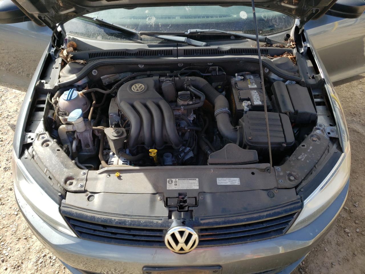 Photo 7 from auction – 2014 VOLKSWAGEN JETTA BASE with VIN 3VW2K7AJ6EM235782