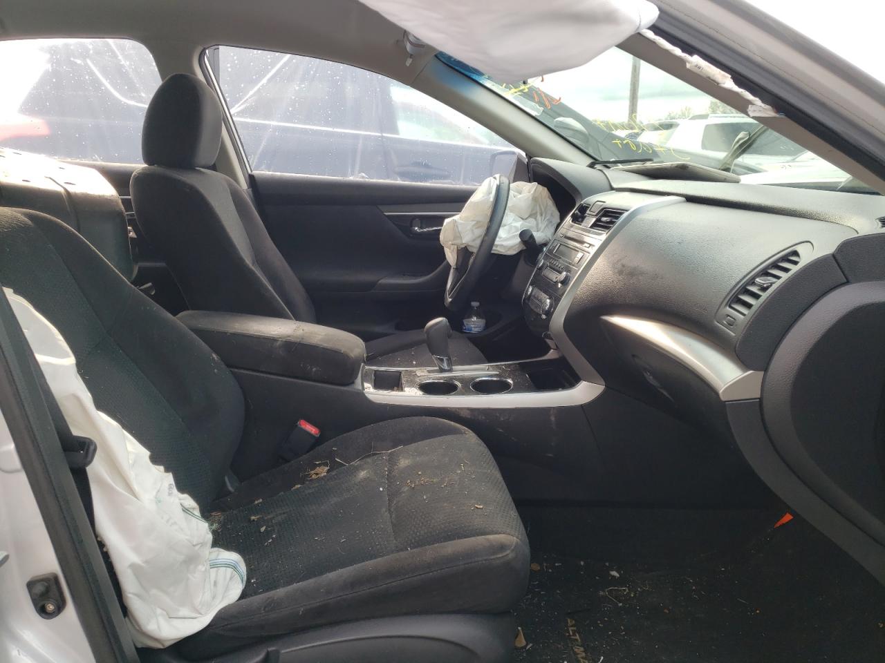 Photo 5 from auction – 2014 NISSAN ALTIMA 2.5 with VIN 1N4AL3AP7EC161420